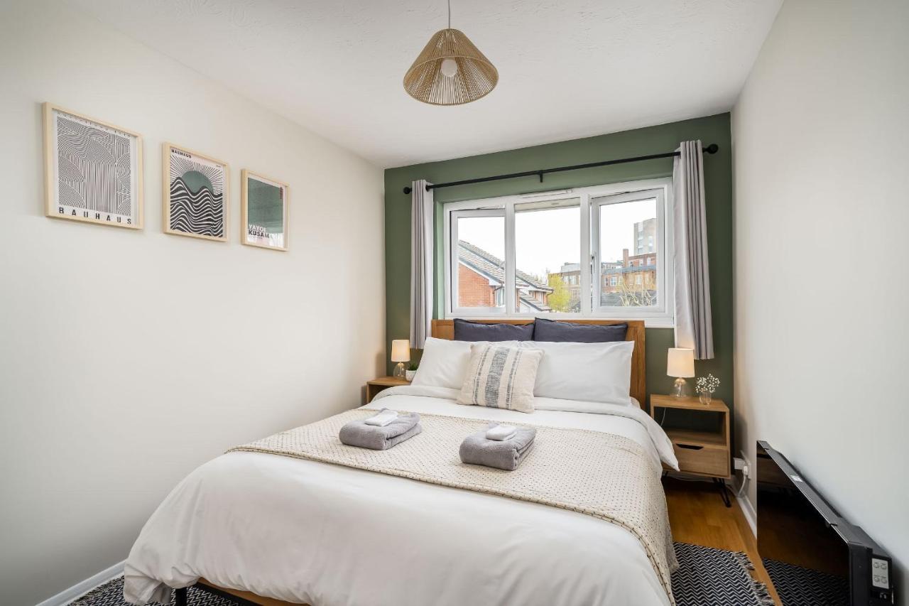 Homely And Stylish Bermondsey Apartment With Parking 런던 외부 사진