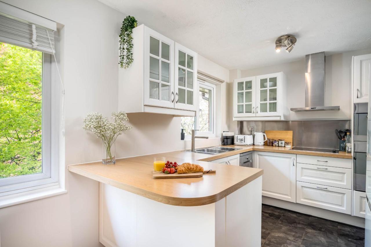 Homely And Stylish Bermondsey Apartment With Parking 런던 외부 사진